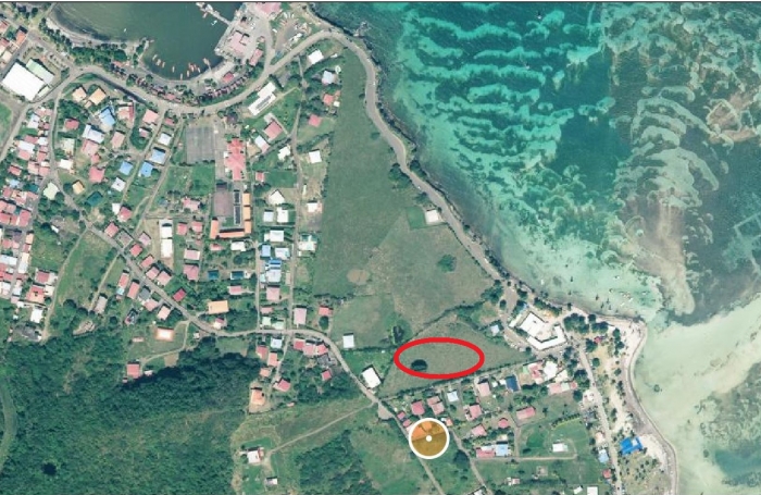  Sur la plage...parcelle de 468 m2 à la Pointe FAULA