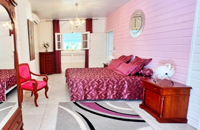 Vente Maison 231m&sup2; 7 pi&#232;ces Sainte Anne