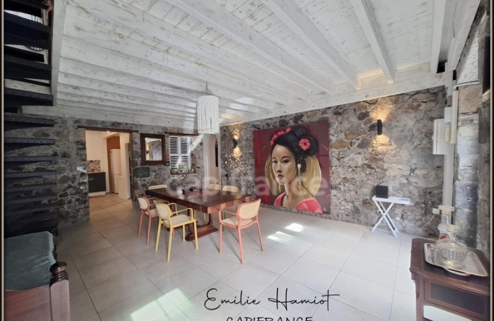 Vente Maison 145m&sup2; 6 pi&#232;ces Saint Pierre