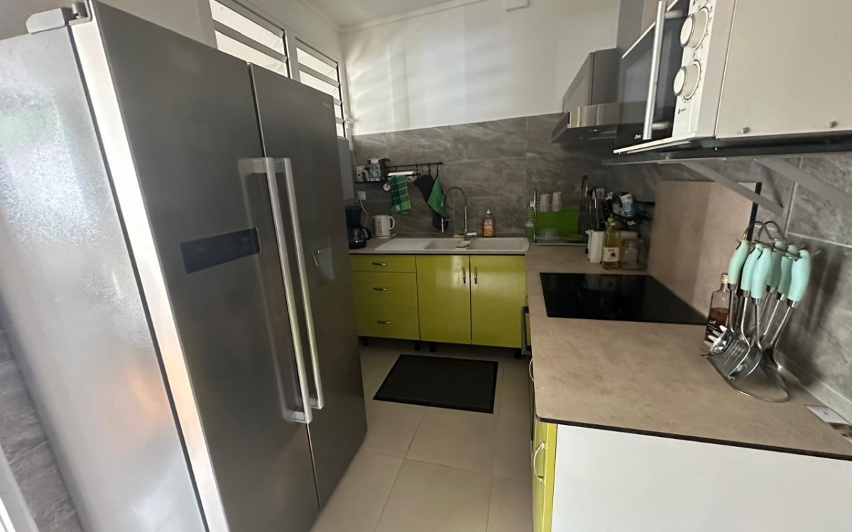 A LOUER APPARTEMENT T4 MEUBLE - CLIMATISE