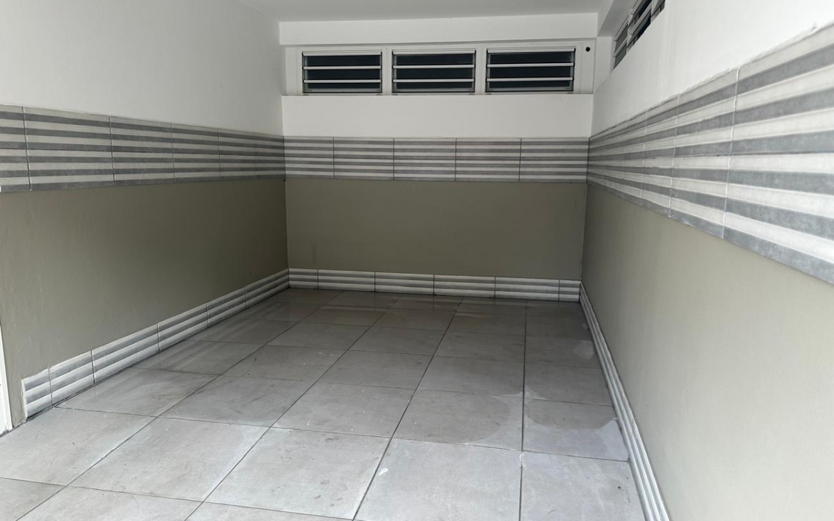 A LOUER APPARTEMENT T4 MEUBLE - CLIMATISE