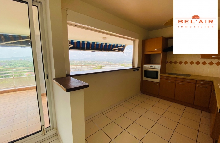 Vente Appartement 129.00m&sup2; 5 pi&#232;ces Le Lamentin