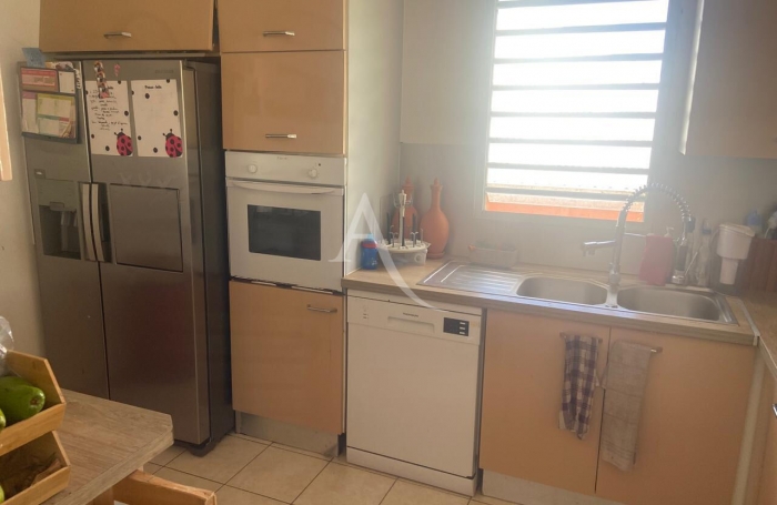Vente Maison 190m&sup2; 7 pi&egrave;ces Les Trois Ilets