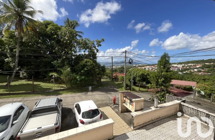 Vente Immeuble 730m&sup2; Le Lamentin