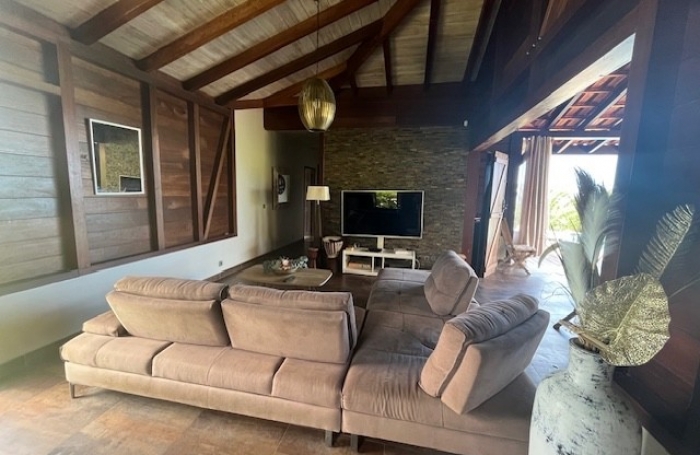 Vente Maison 150m&sup2; 4 pièces Case-Pilote