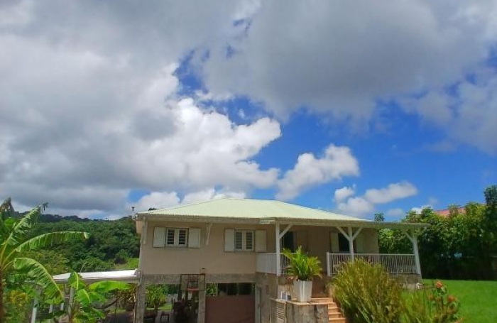 Vente Maison 176.5m&sup2; 8 pièces Ducos