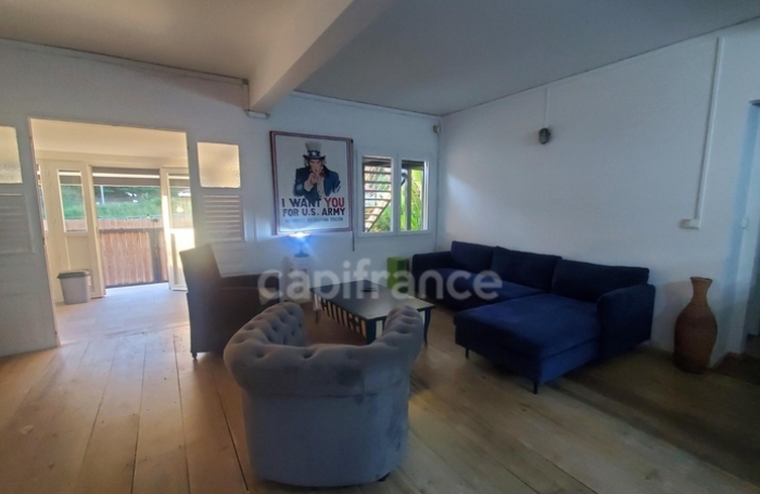 Vente Appartement 95m&sup2; 4 pi&#232;ces Case-Pilote
