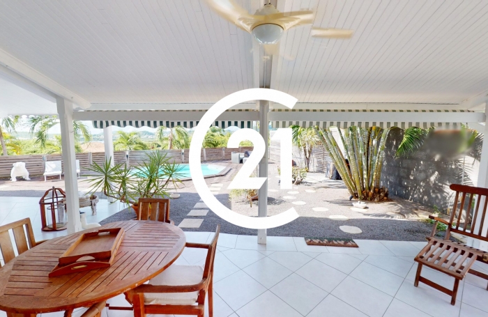 Vente Maison 98.00m&sup2; 4 pi&#232;ces Le François