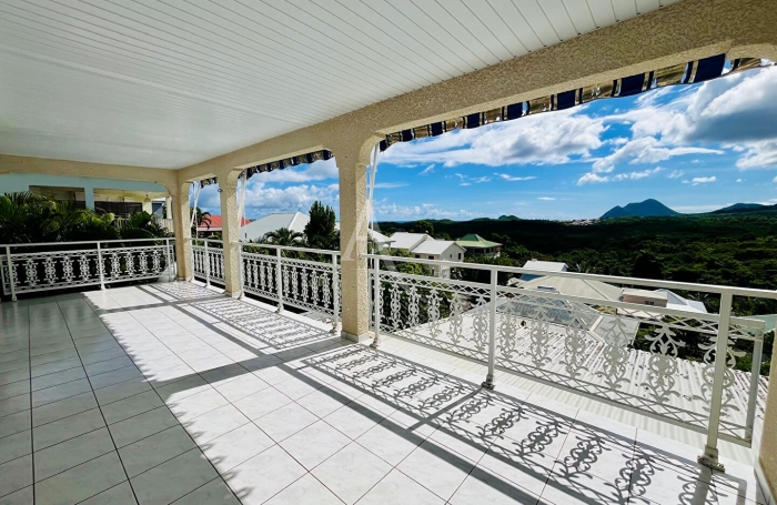 Vente Maison 180m² 6 pièces Sainte Luce