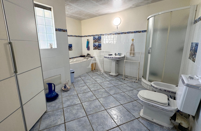 Vente Maison 247m&sup2; 8 pi&egrave;ces Le Robert