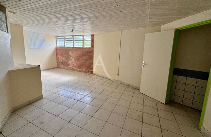 Vente Maison 247m&sup2; 8 pi&egrave;ces Le Robert