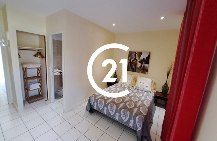 Vente Maison 430.00m&sup2; 15 pièces Sainte Anne