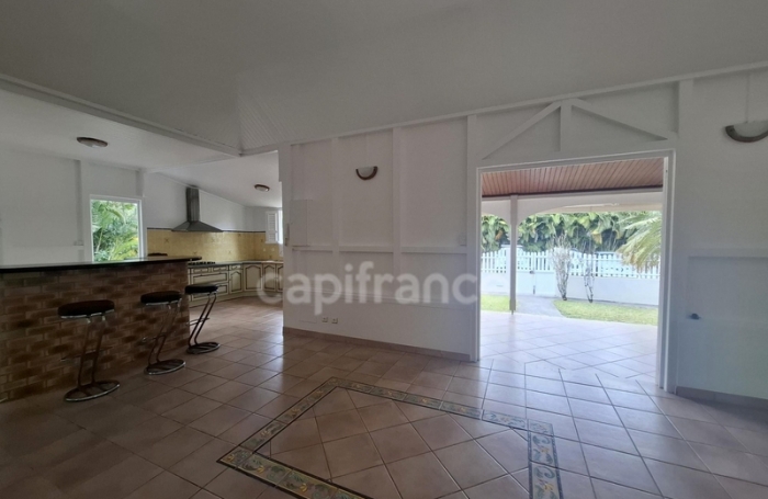 Vente Maison 158m&sup2; 7 pièces Les Trois Ilets