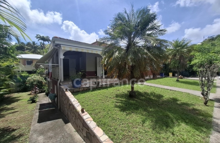 Vente Maison 158m&sup2; 7 pièces Les Trois Ilets