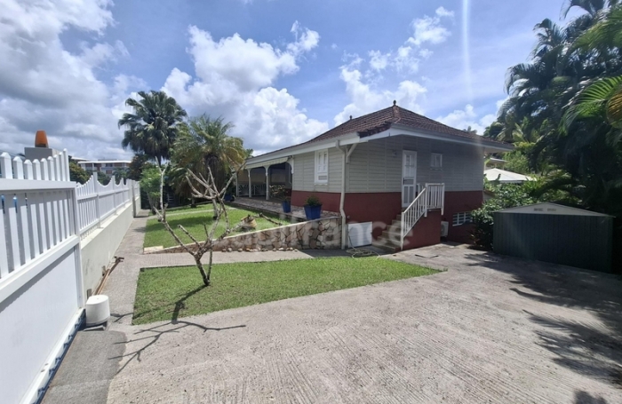 Vente Maison 158m&sup2; 7 pièces Les Trois Ilets