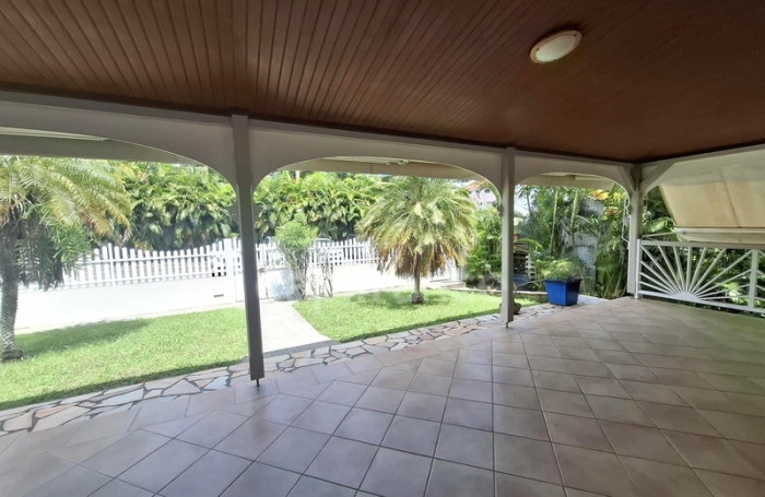 Vente Maison 158m&sup2; 7 pièces Les Trois Ilets