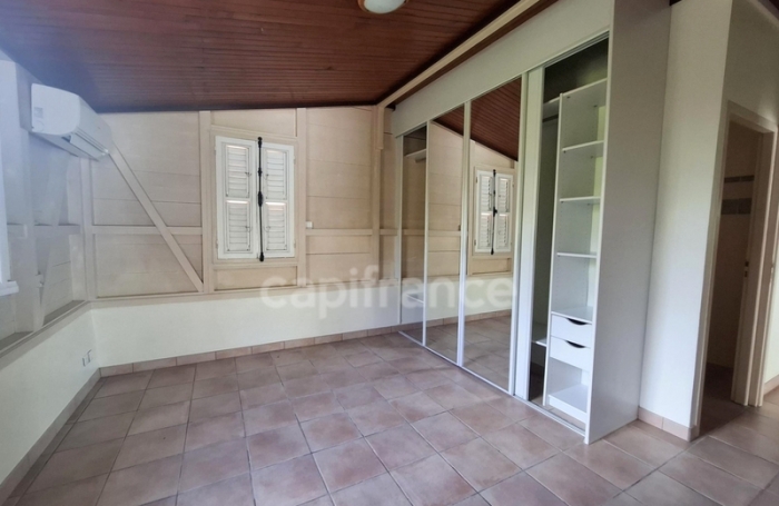 Vente Maison 158m&sup2; 7 pièces Les Trois Ilets