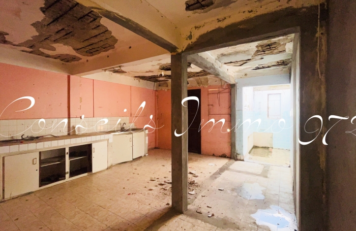 &Agrave; Vendre   Ensemble Immobilier &agrave; r&eacute;inventer   Bourg du Marin