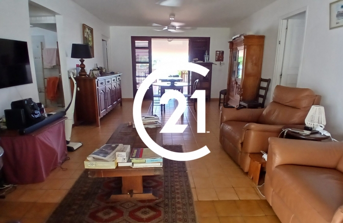 Vente Maison 122.60m&sup2; 6 pi&#232;ces Le François