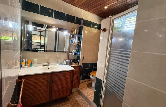 Vente Maison 166.4m&sup2; 8 pièces Sainte Luce