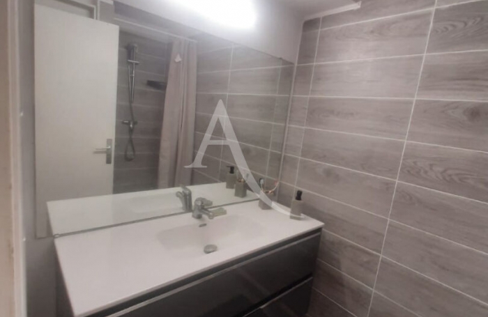 Location Appartement 48.12m² 3 pièces Ducos