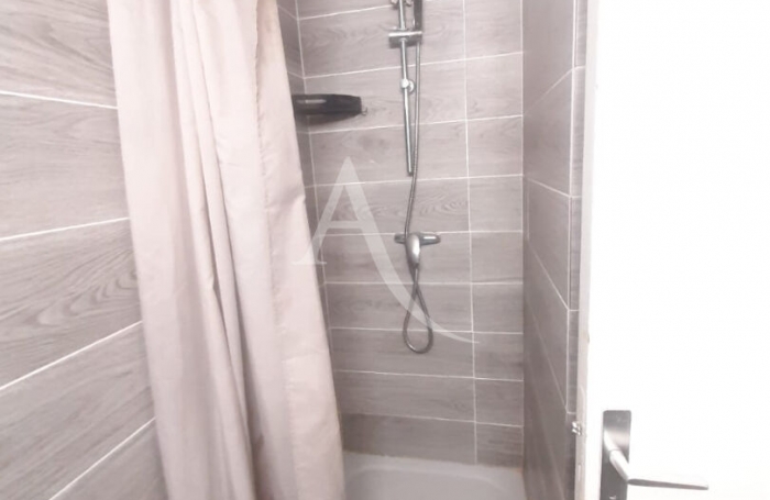 Location Appartement 48.12m² 3 pièces Ducos