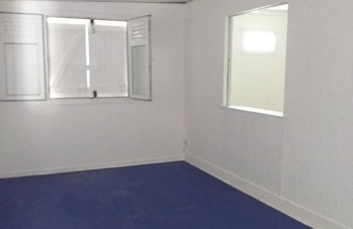 Location Local commercial 125m&sup2; Saint-Joseph