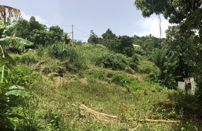 Terrain à bâtir de 705 m2 FRANCOIS