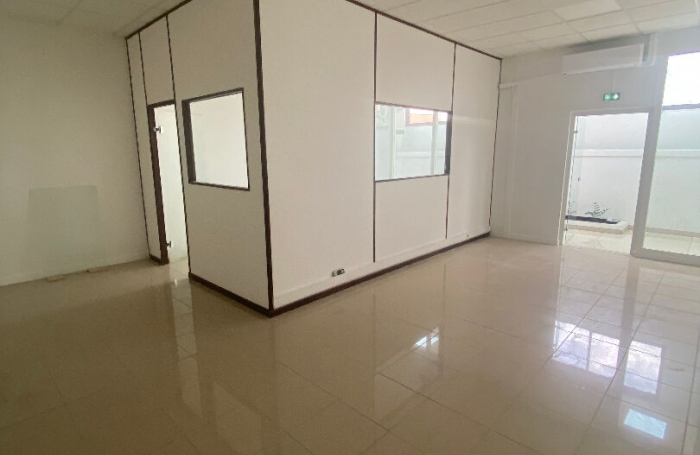 Location Bureaux 50m&sup2; Le Lamentin