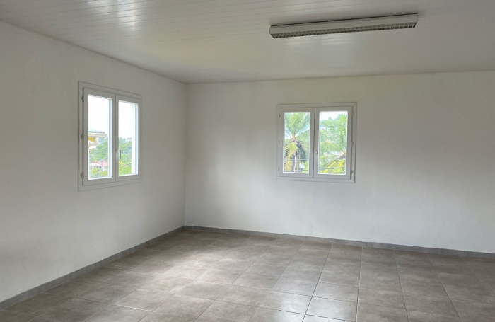 Location Bureaux 50m&sup2; Le Lamentin