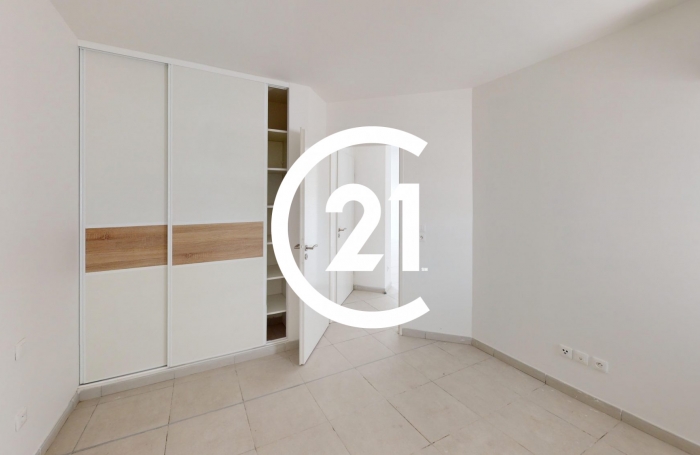 Location Appartement 75.46m&sup2; 3 pi&#232;ces Fort de france