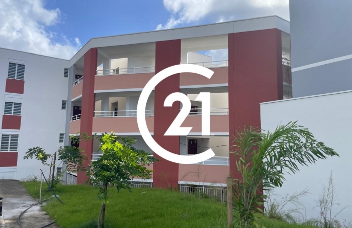 Location Appartement 75.46m&sup2; 3 pi&#232;ces Fort de france