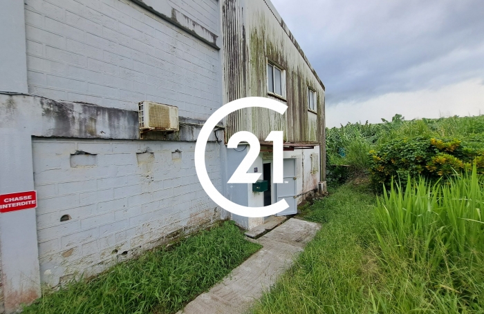 Location Local commercial 289m&sup2; 8 pièces Le Lamentin