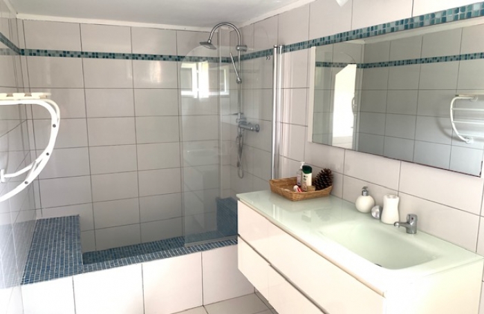 Vente Maison 270m&sup2; 9 pi&egrave;ces Schoelcher