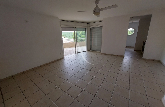 Vente Appartement 86.7m&sup2; 4 pi&egrave;ces Le Robert