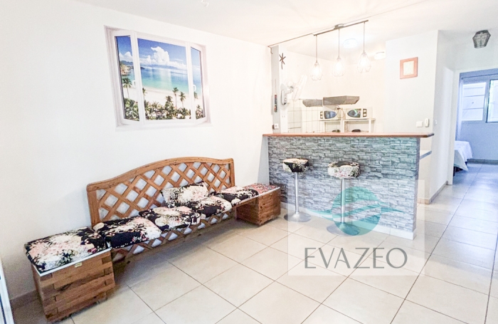 Appartement T2 67m2 + parking ferm&eacute; - piscine - TROIS-ILETS