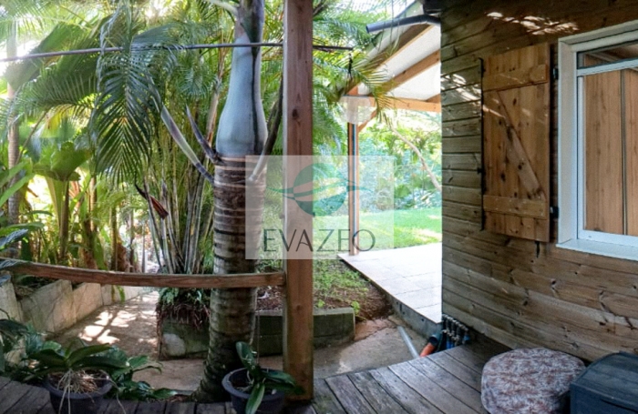 Villa 168m2 2ch + T2 ind&eacute;pendant - Piscine - LE MARIN