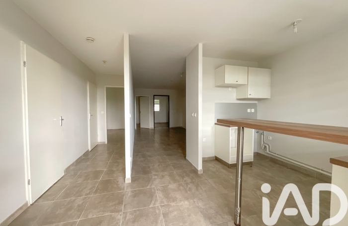 Vente Appartement 81m&sup2; 4 pièces Fort de france