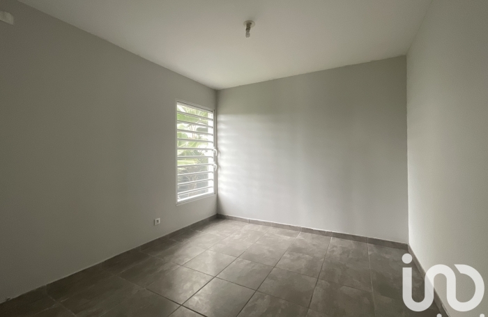Vente Appartement 81m&sup2; 4 pièces Fort de france
