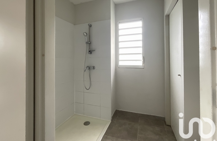 Vente Appartement 81m&sup2; 4 pièces Fort de france