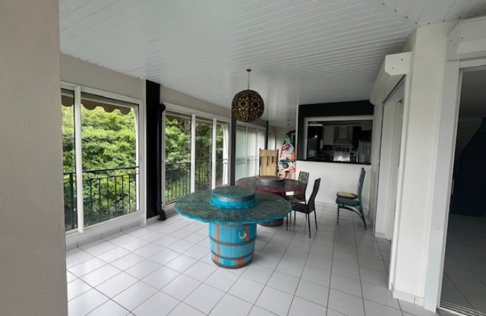 Vente Appartement 88.52m&sup2; 4 pi&#232;ces Fort de france