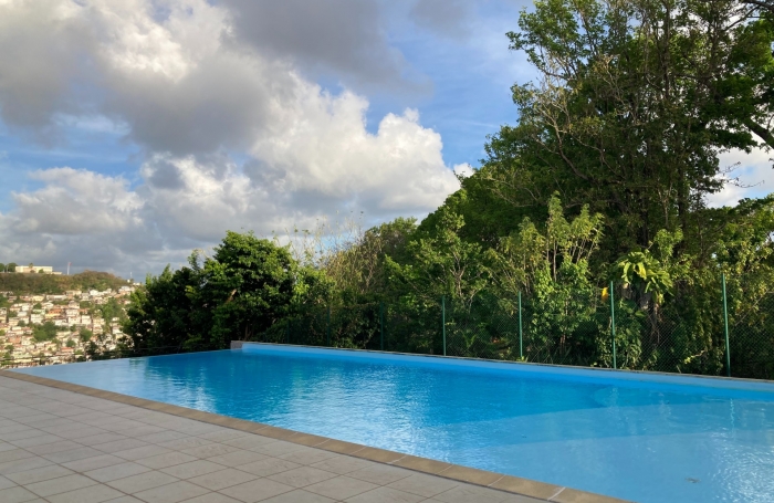 Vente Appartement 88.52m&sup2; 4 pi&#232;ces Fort de france