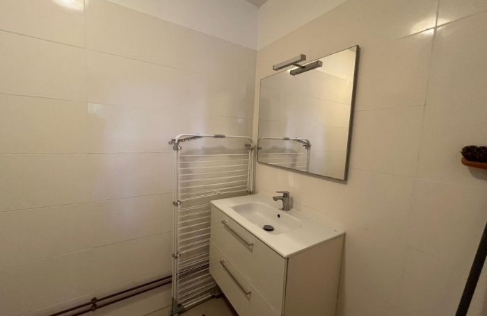 Location Appartement 23.87m&sup2; 1 pièce Fort de france