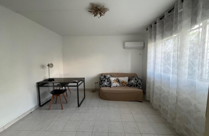 Location Appartement 23.87m&sup2; 1 pièce Fort de france