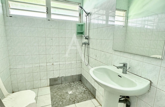 Vente Maison 102.24m&sup2; 4 pi&egrave;ces Saint-Joseph