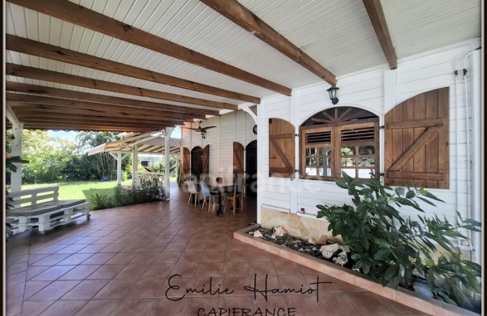 Vente Maison 141m&sup2; 7 pièces Saint Pierre