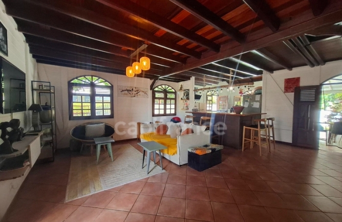 Vente Maison 141m&sup2; 7 pièces Saint Pierre