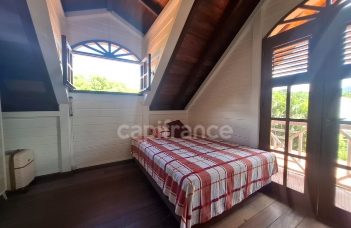 Vente Maison 141m&sup2; 7 pièces Saint Pierre