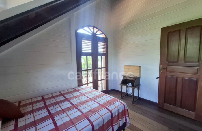 Vente Maison 141m&sup2; 7 pièces Saint Pierre