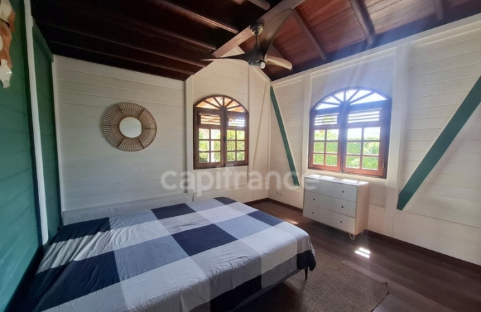 Vente Maison 141m&sup2; 7 pièces Saint Pierre